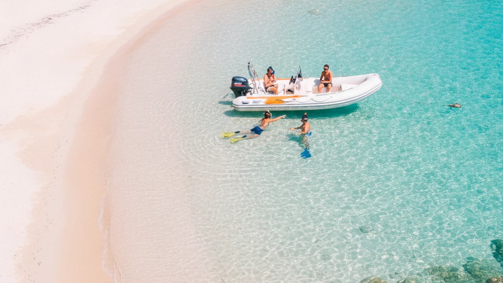 Escursioni in gommone a Caprera